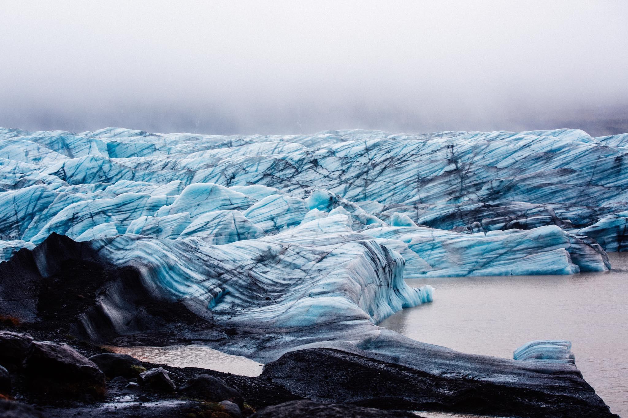 Glacier перевод. Jennifer Glacier Гавайи. Glacier Пабло Паломеке. Glacier Whirlpool. Alpen Glacier столещнтца.