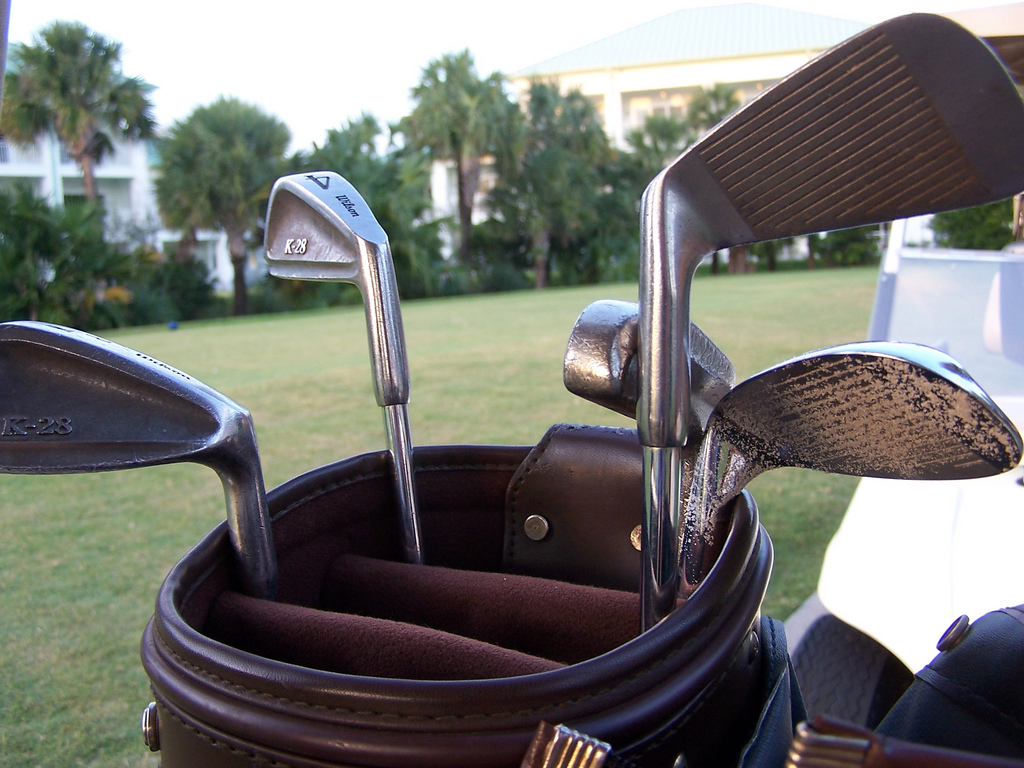 Golf_clubs.jpg
