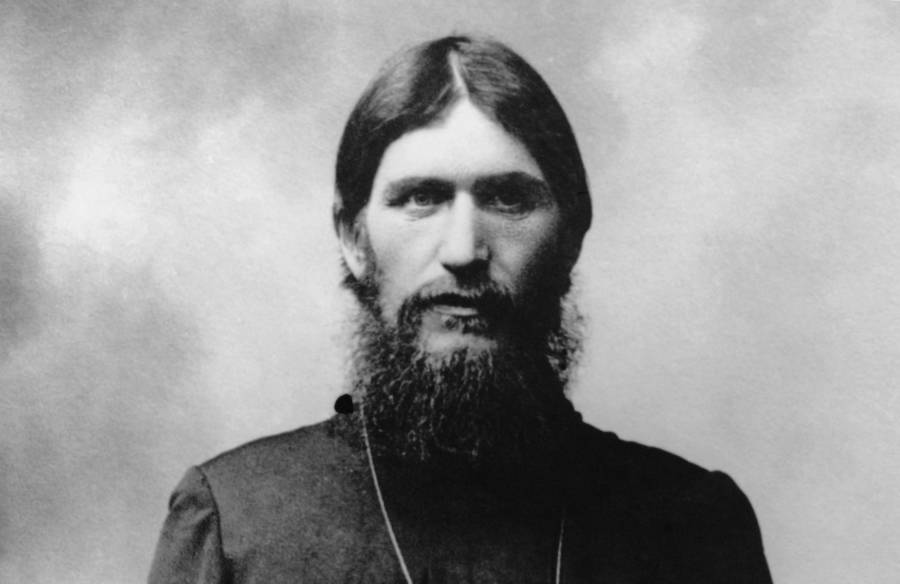 grigori-rasputin-beard-robe.jpg