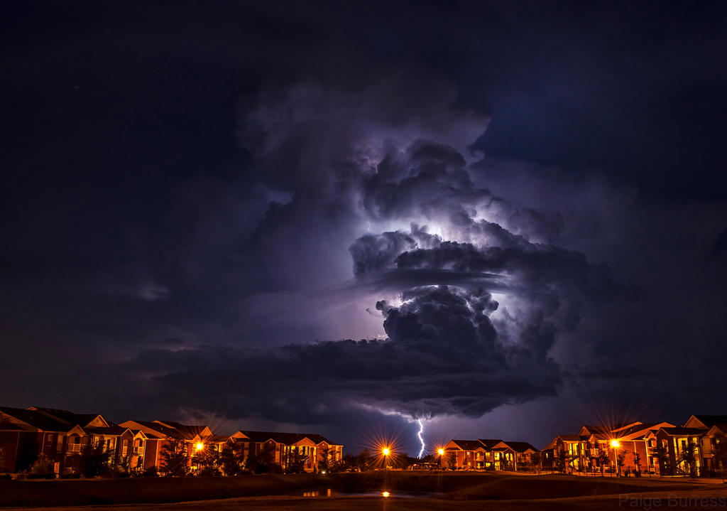 halloween_lightning_by_paigeburress-d6sj72g.jpg