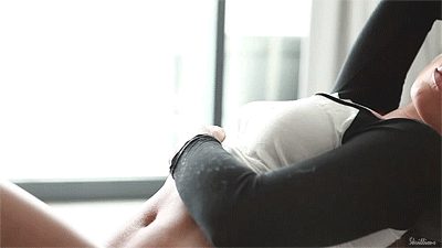 tumblr_mzgw4hrfa91qmfdjfo1_400.gif