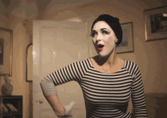 83018144.gif