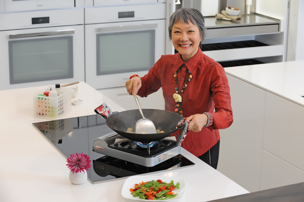 WokStar-EleanorHoh-shrimp-fry-Italkraft.jpg