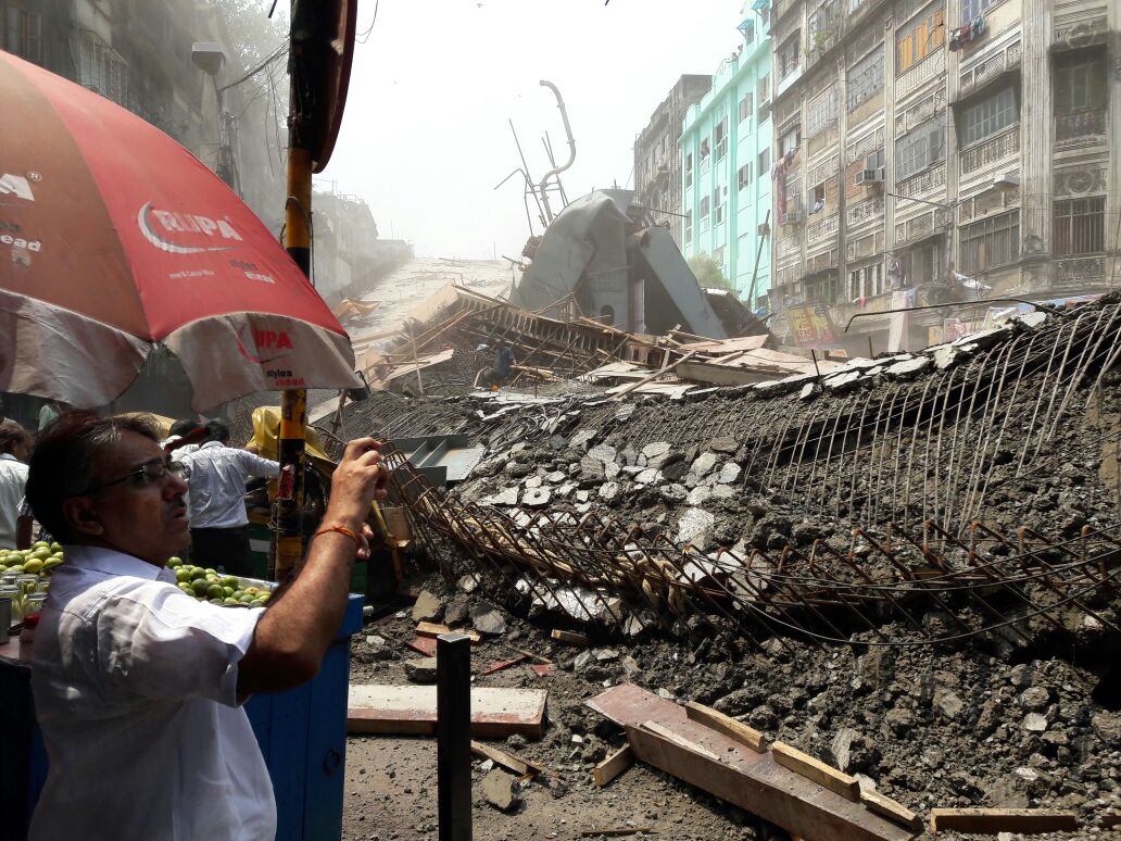 Kolkata-Flyover-Collapse.jpg