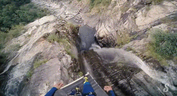 daily_gifdump_2863_01.gif