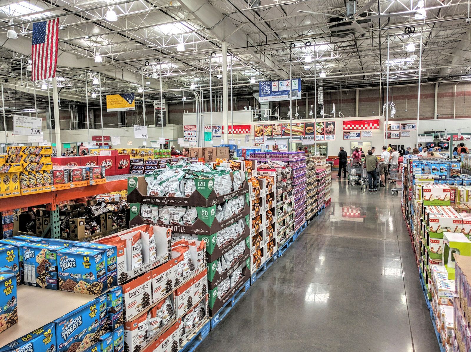 Interior-Costco-store.jpg