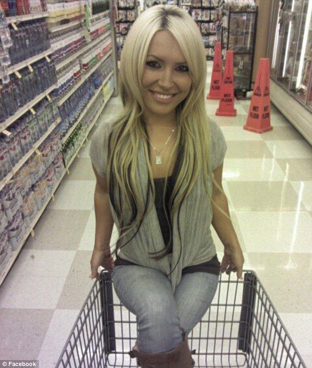 568d8138aad9416bd70aac7dfc98a100--hair-ideas-blondes.jpg