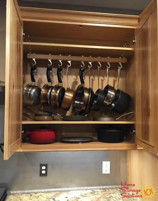 hang-your-pots-inside-your-cabinet-21843015.jpg