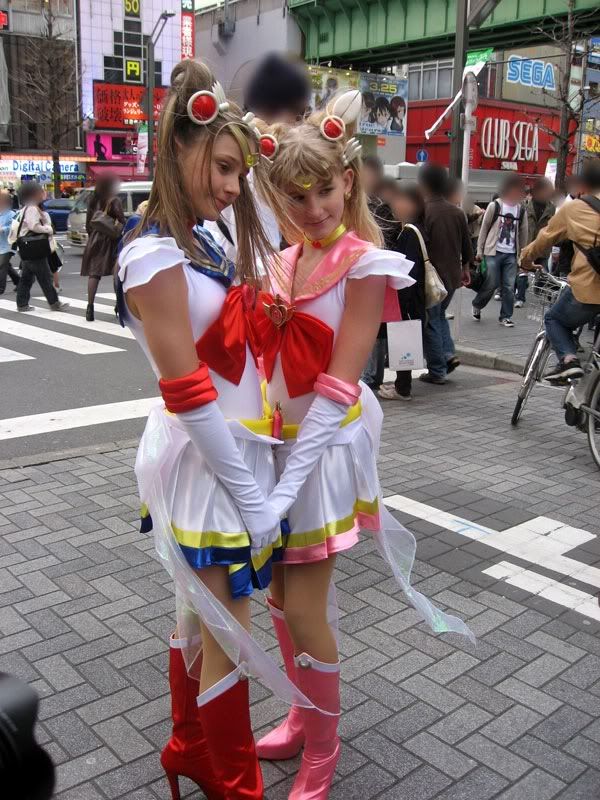 sexy-non-japanese-international-cosplay-072.jpg