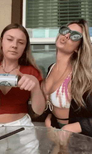 drunk_girl_fails_08.gif