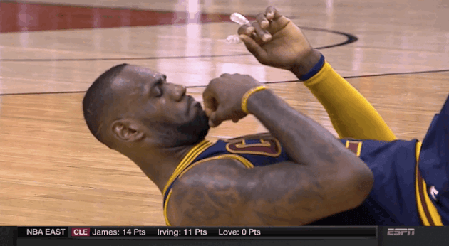 574111371a00008800c29426.gif