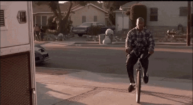 Deebo Friday GIFs | Tenor