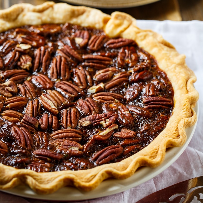 caramel-pecan-pie-8.jpg