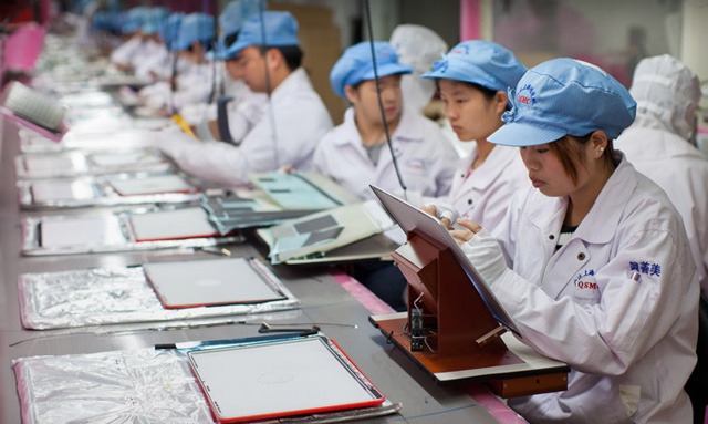 apple_china_labor_intro-4f341e8-intro.jpg