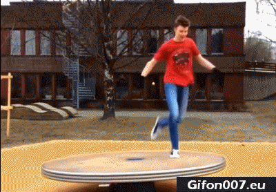 Carousel-Fail-Gif-Fall-Down.gif