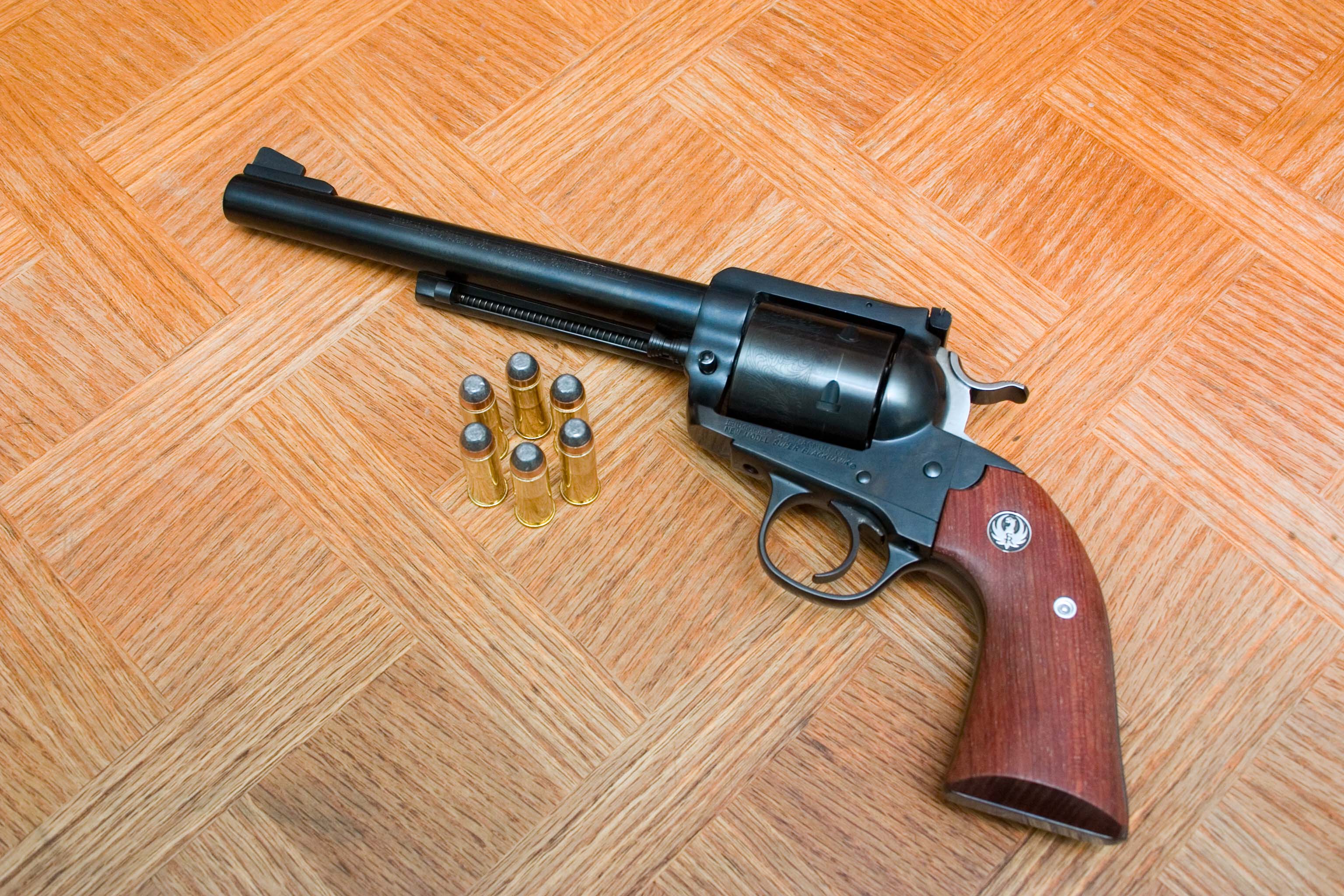 ruger-superblackhawk.jpg