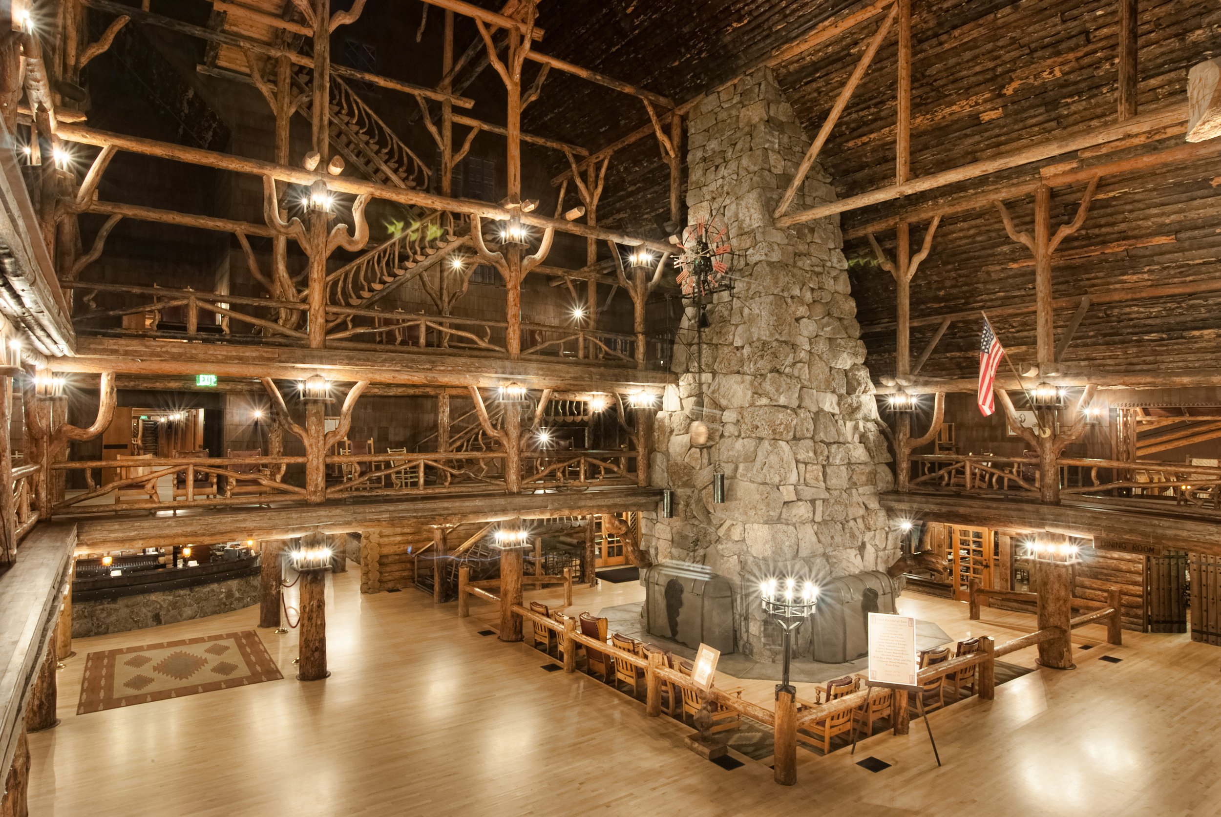 The History of Yellowstone's Old Faithful Inn's Old Faithful Inn