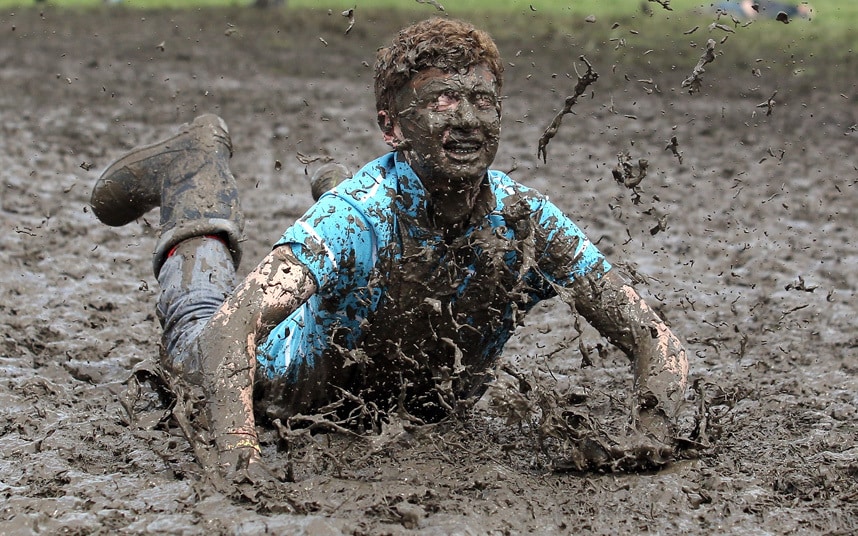 glastonbury-mud-sp_3350460k.jpg