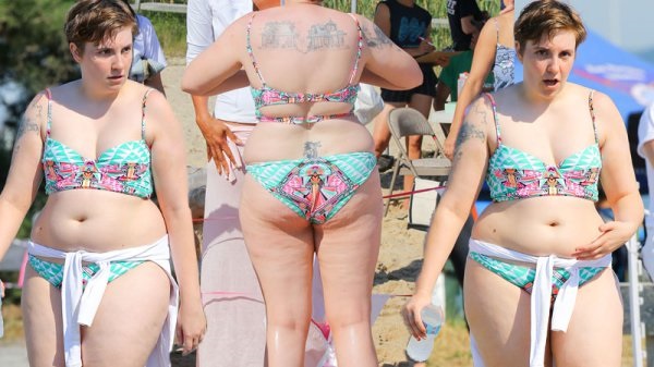 Lena-Dunham-Bikini.jpg