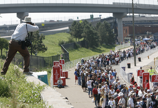 long-waiting-line-3.png