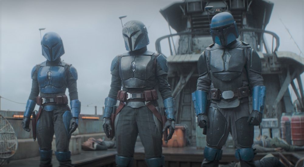 mandalorians-with-helmets.png