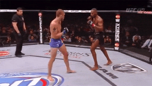 jon-jones-spinning-elbow-2.gif