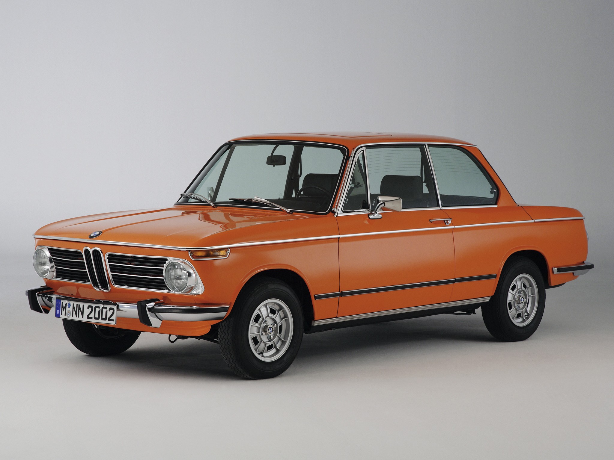 BMW-2002-1635_19.jpg