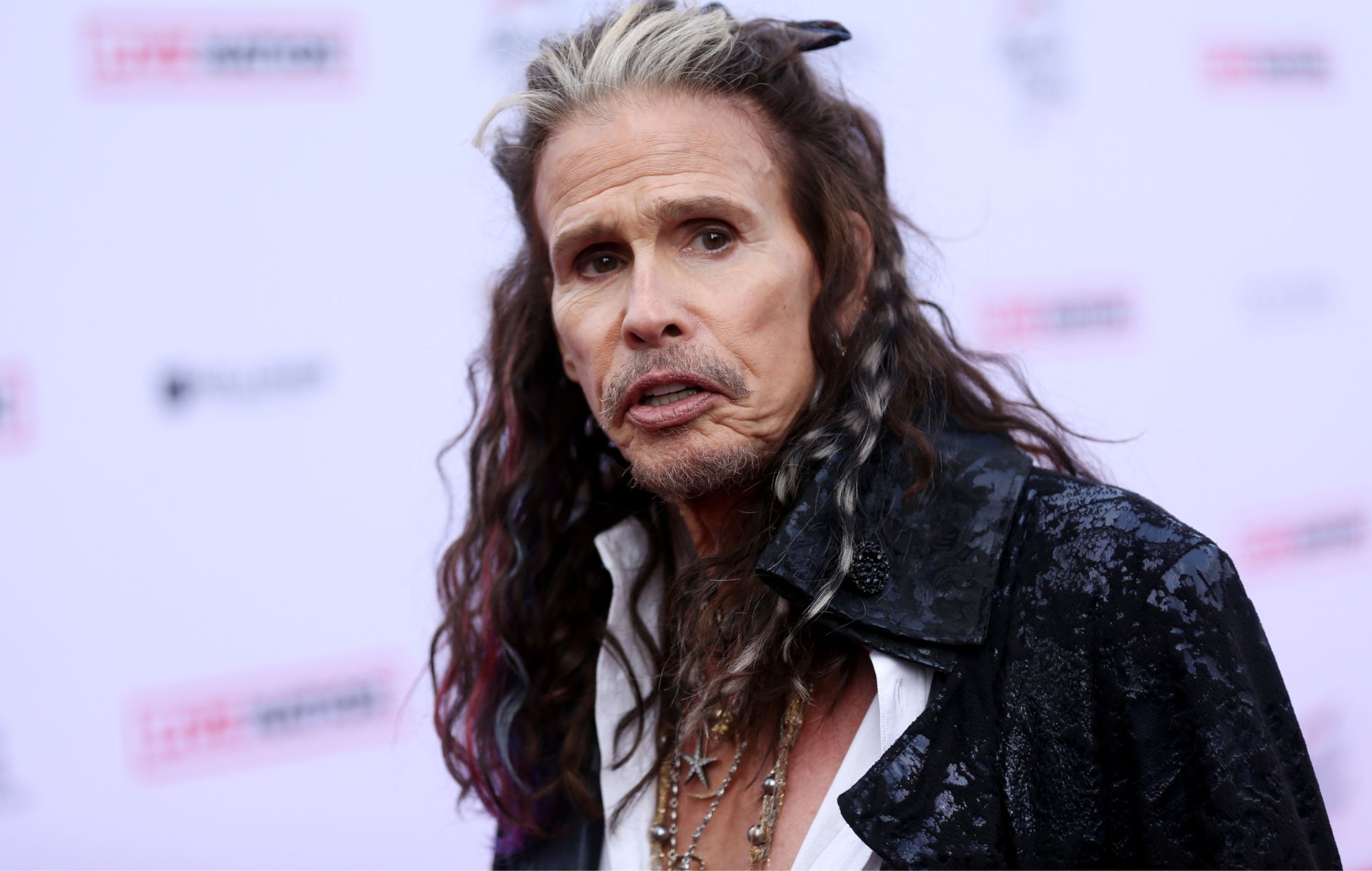 Steven-Tyler@2000x1270.jpg
