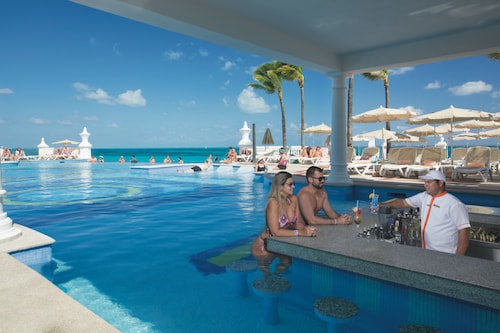 Cancun Adults Only Vacations 2026 | Expedia