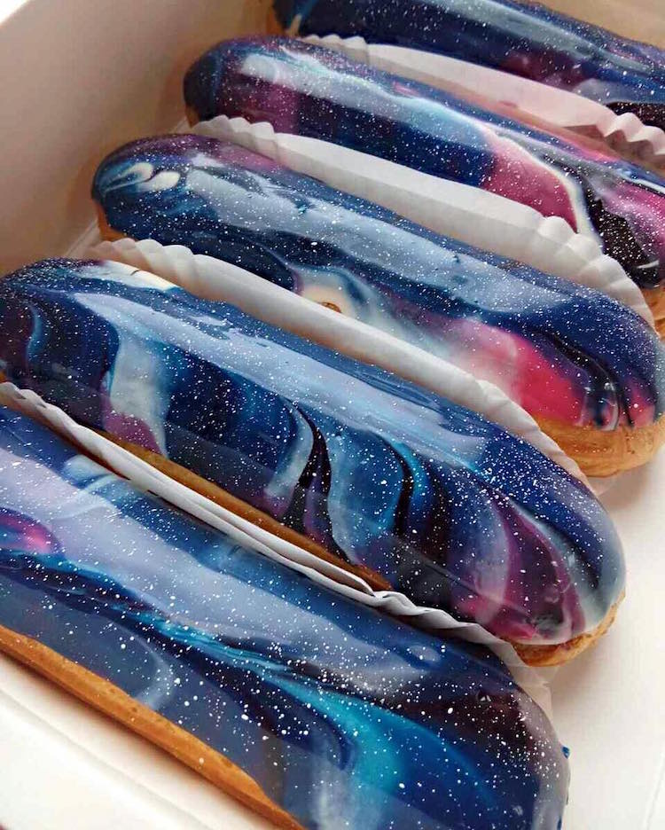 galaxy-food-eclairs-musse-confectionery-1.jpg