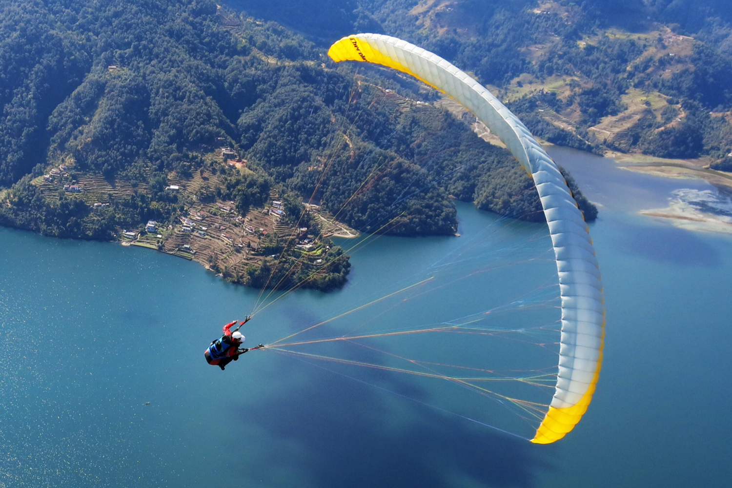 Paragliding%20in%20Pokhara.jpg