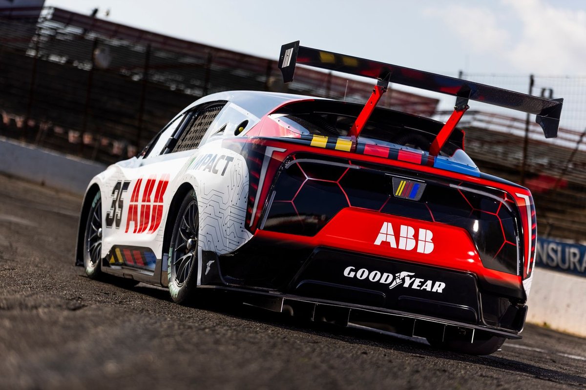 www.motorsport.com