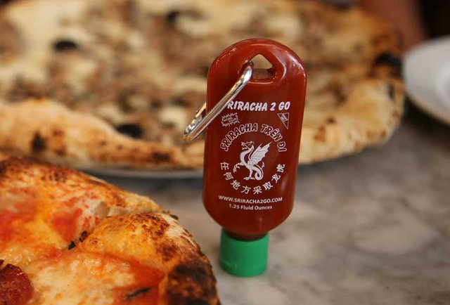 sriracha2go-is-the-only-thing-you-need-on-your-keychain