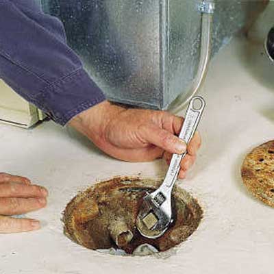 07-clogged-drain.jpg