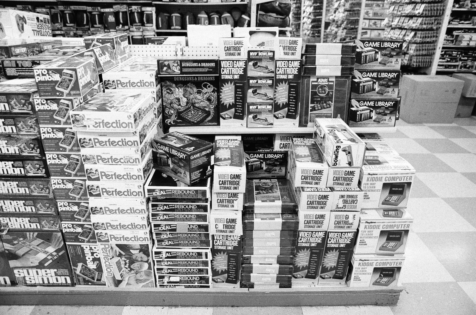 toy-aisle-1977-2.jpg