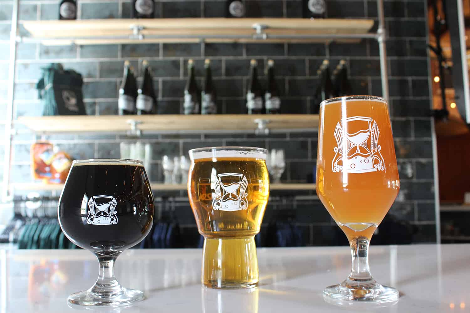 hourglassbrewing.com
