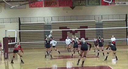 1413913915_girl_does_a_split_while_playing_volleyball.gif