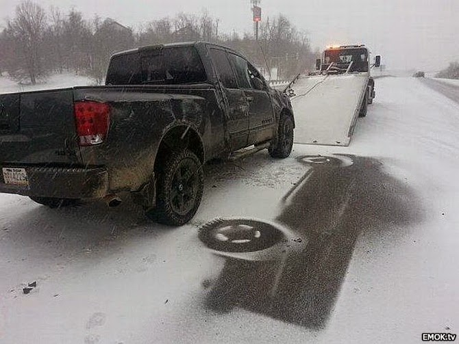 A+truck+snow+angel.jpg