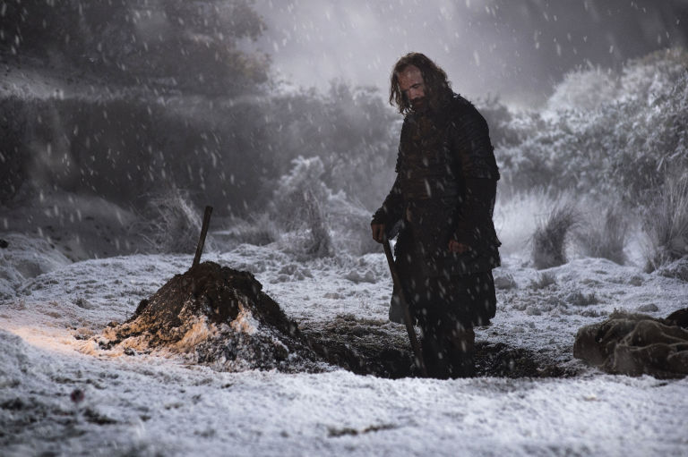 gallery-1500363723-game-of-thrones-the-hound.jpg