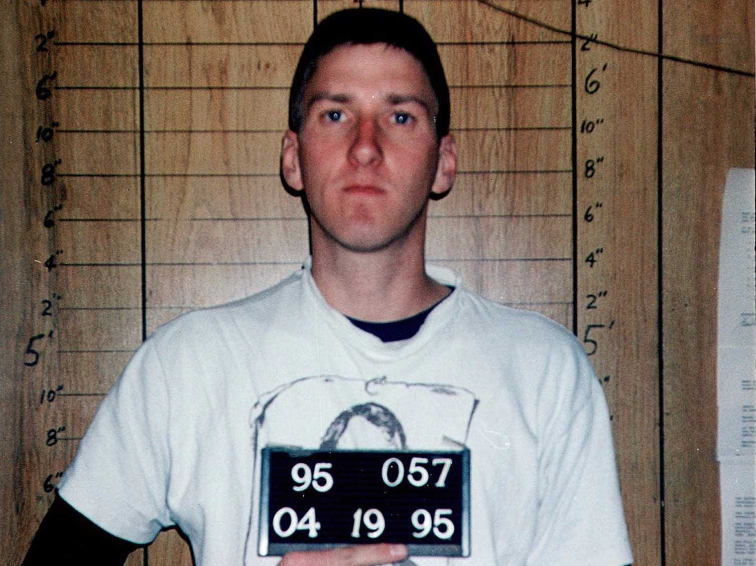 20-years-after-the-oklahoma-city-bombing-timothy-mcveigh-remains-the-only-terrorist-executed-by-us.jpg