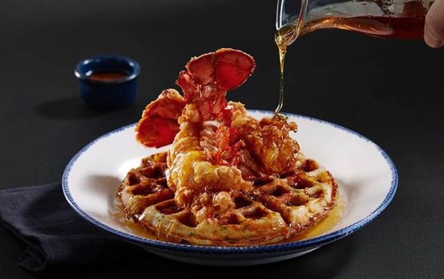 red-lobster-lobster-and-waffles.jpg