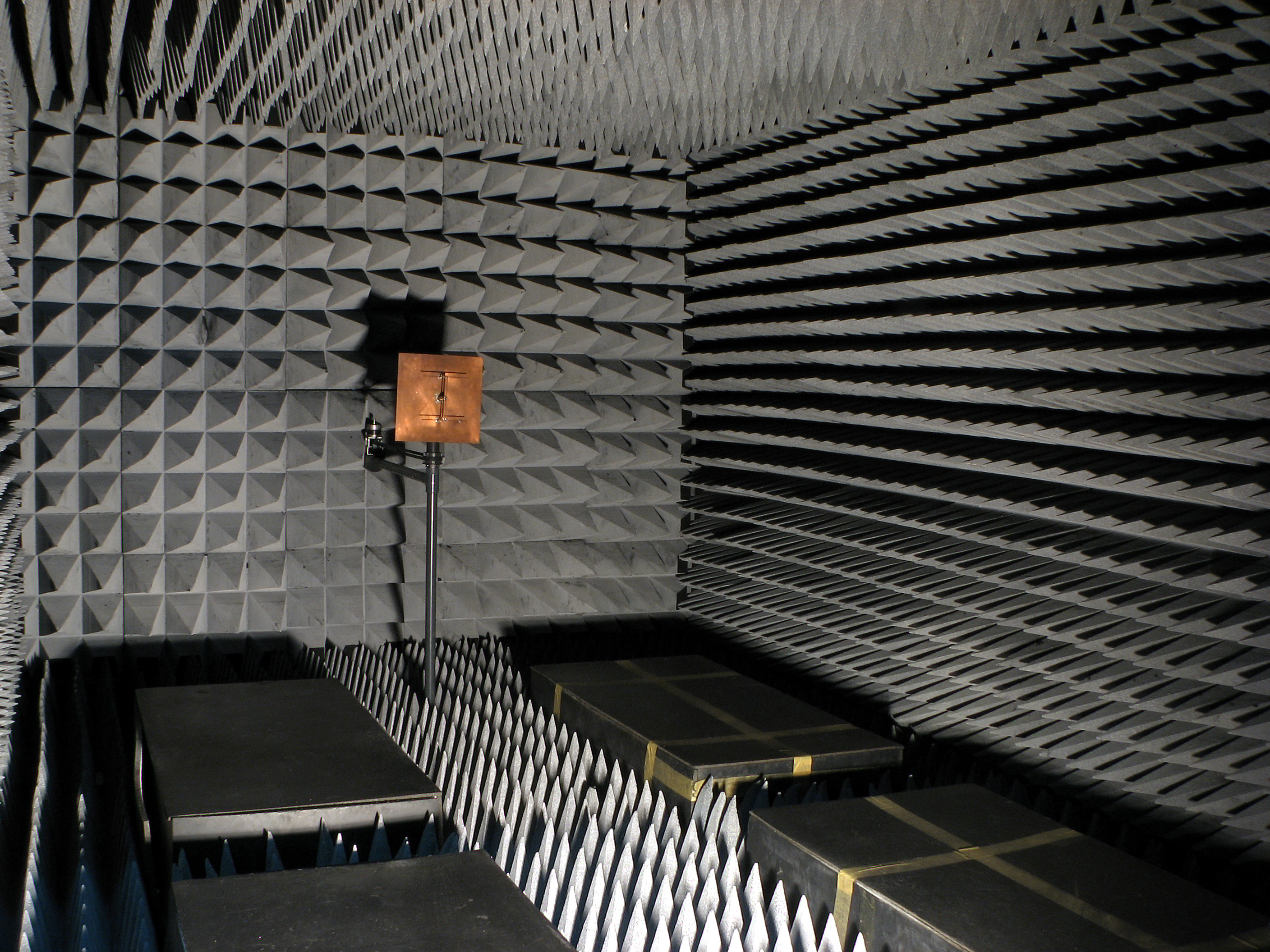 Radio-frequency-anechoic-chamber-HDR-0a.jpg