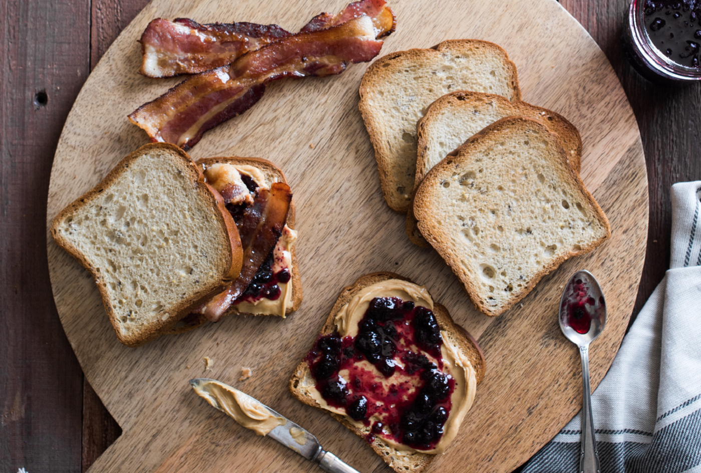 Gluten_free_Multigrain_Loaf_Recipe_Sandwich_Maple_Bacon_Peanut_Butter_and_Jelly_Staged-002-cropped_1400.png