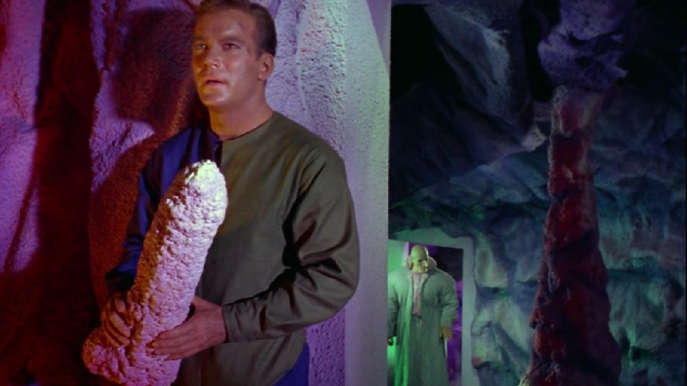 the-enterprise-d-1585681507.jpg